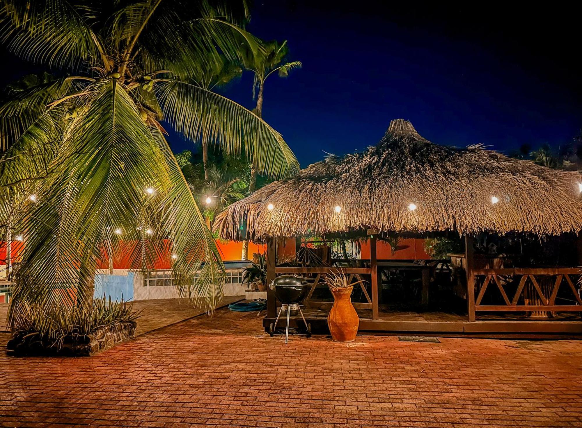 Woodstock Palmresort Curacao Виллемстад Экстерьер фото